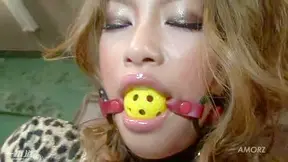 Rumika En Sesión Kinky Asiática Es Atada y Follada