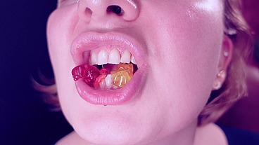 Eating Chewing Fetish: Giantess Vibes. No Chances for Little Jelly TeddyBears!
