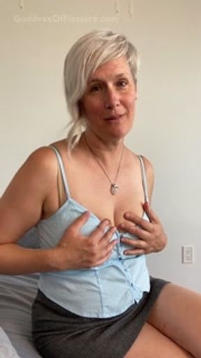 Best Friend’s Mom - Testing if She’s Hot Enough for Tinder - Hot Preview