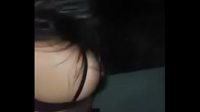 Chupando o pau do amante