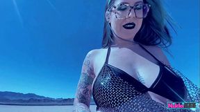 Goth Girl Desert Strut