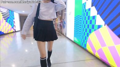 Teaser - Flashing my Pussy on a City Link Bridge - Moriya Exhibit