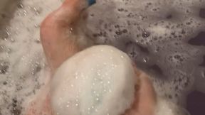 Bathtime- Cleaning & Oiling My sexy Feet