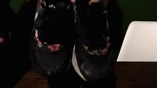 Cumming HARD on neighbor's AirMax