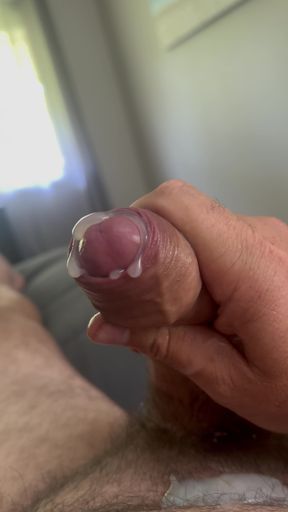 Pulsating cumshot