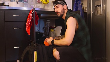 The lucky plumber - 2x1