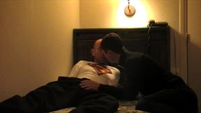 ptit latino me suce dans les rues de pariscest bon de se fait sucer dans les ...