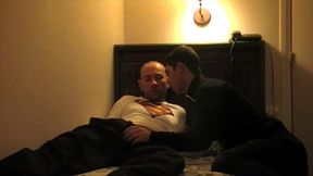 ptit latino me suce dans les rues de pariscest bon de se fait sucer dans les ...