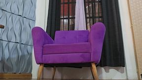 Balbina modeling her sexy saralissima Gold Queen Sandals