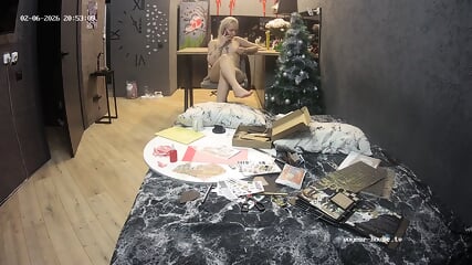 special candid BBW bare feet closeup scenes Living room camera at Merry & Aora reallifecam apartment at Voyeur House TV 06.02.2026 from 16 h 16 min to 21 h 57 min