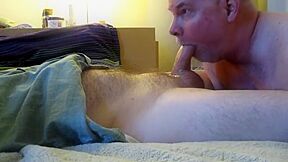 Dicksuckers Dedication To A Very Enormous 10-pounder