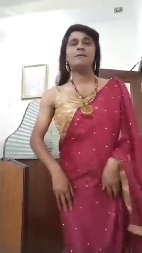 Indian crossdresser Smita dancing