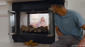 ”CAUGHT FAPPING How's It Feel When I Hold It?- Diego Perez, Sadie Summers”