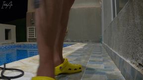 - Arab Kuwaiti Exhibitionist Cruising Naked in Public