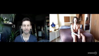 Des beaux mecs européens bien membrés se masturbent et baisent devant une webcam