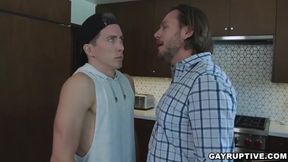 Ass Is Open Wide For Twink With Isaac Parker And Hans Berlin