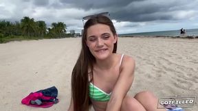 Juniper Ren's Sun-Kissed Adventure with Romeo Mancini: A Beachside Surprise!
