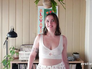 Ersties - Cute Summer Shoves Pants In Her Cunt Previous to Grabbing The Glass Sextoy