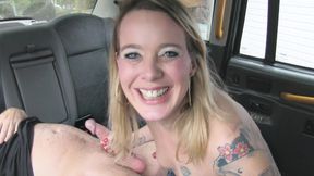 Cheeky Blonde Can't Stop Squirting
