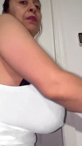 My Huge Milky Hh Tits in Chroma Top