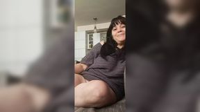 wife showing her pussy&#x1F32E;&#xFE0F; to the neighbor, want to fuck