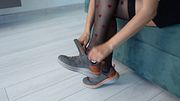 Showing how my new stockings look with different outfits and shoes — Pantera Nika