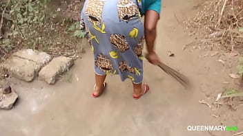 My neighbor&#039_s wife was sweeping when I begged her for sex: