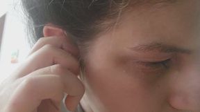 CLEANING MY EARS (REMOVING WAX)