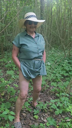 Peeing in nature