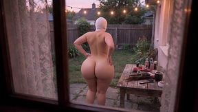 My neighbor is provoking me from the garden