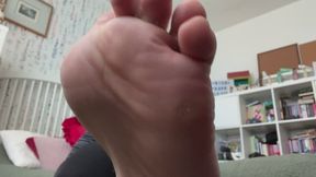 After gym stank - Sweaty BBW Roxanne Miller makes you cum with huge boobs, huge tits, smelly tits, smelly bra, stinky feet, pungent armpits, swamp ass, dirty talk, bbw body, female domination, joi, filthy socks, smells talk, stinky sweat and feet HD