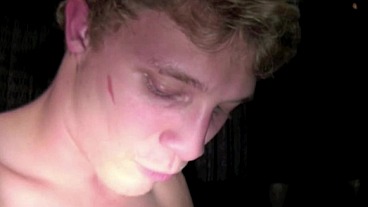 618 twink barman fucked by Kameron FROST
