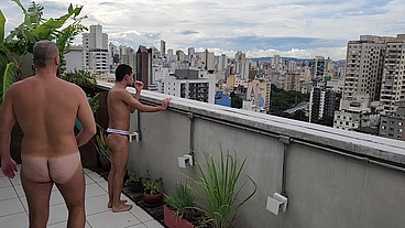 Fudendo o twink safado sem dó