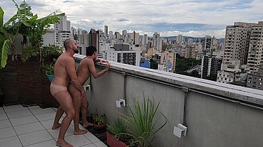 Fudendo o twink safado sem dó