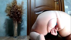 A video that a stepmother sent to her stepson by mistake