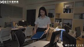 Md-0297 a Black Silk Office Lady Who Pleases Her Boss