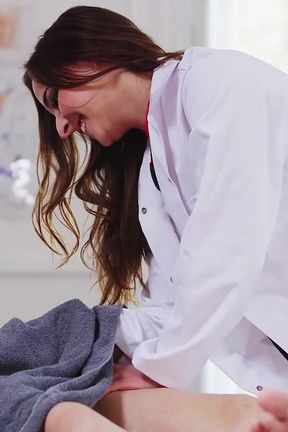 Amirah Adara puts her round ass to work