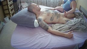 stepmom woke me up by jerking off my dick 1