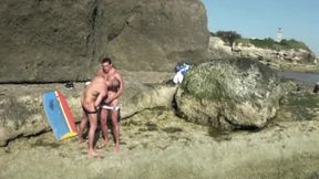 Jordan Fox fuck Enzo Rimenez in the beach