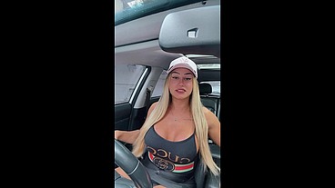 Adoro foder dentro do carro