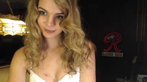 Tours Her House and Gets Naked