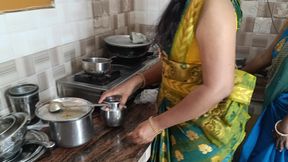 Kitchen lesbian romance