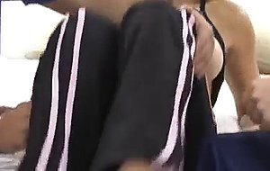 monique  fuentes -  m i l   seeker