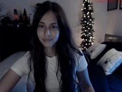 Hot amateur webcam teen masturbates for their fans