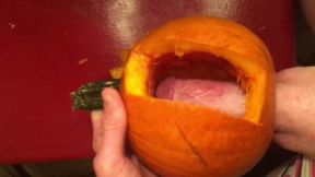 My Good-Sized Ginger Meatpipe Humping a Twunk Pumpkin