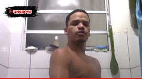 tres magrinhos dotados tomando banho - compilacao banhos # 5