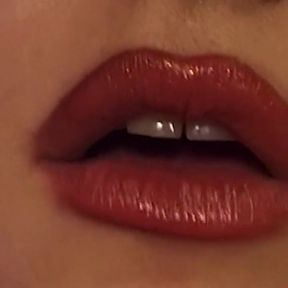 Horny MILF Deepthroats and Gets Stretched Wide in Hardcore Fuck