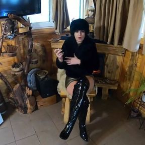 Milfycalla- Deep Blow-job While Wearing Fur Coat and Shiny Boots 204