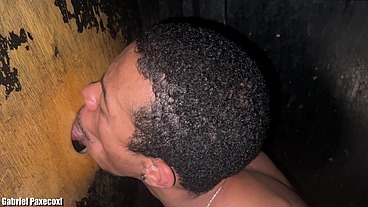 Encontrei o gostoso RICO MARLON caçando no Glory Hole