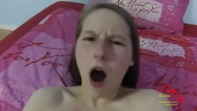 Teen slut fucks hard with double dildo - Close Up Pussy